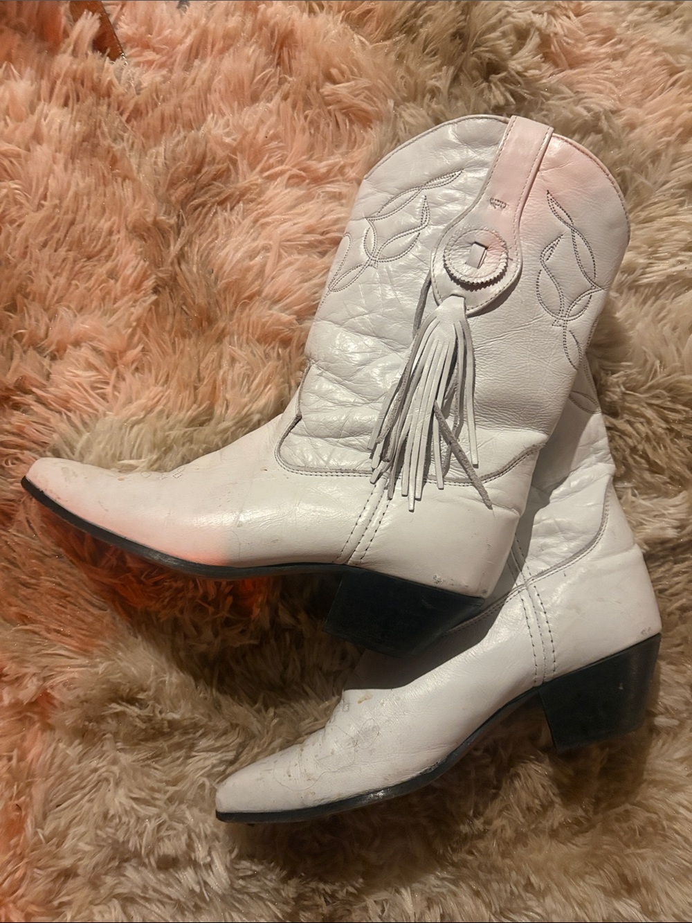 1980s Laredo white leather cowboy boots